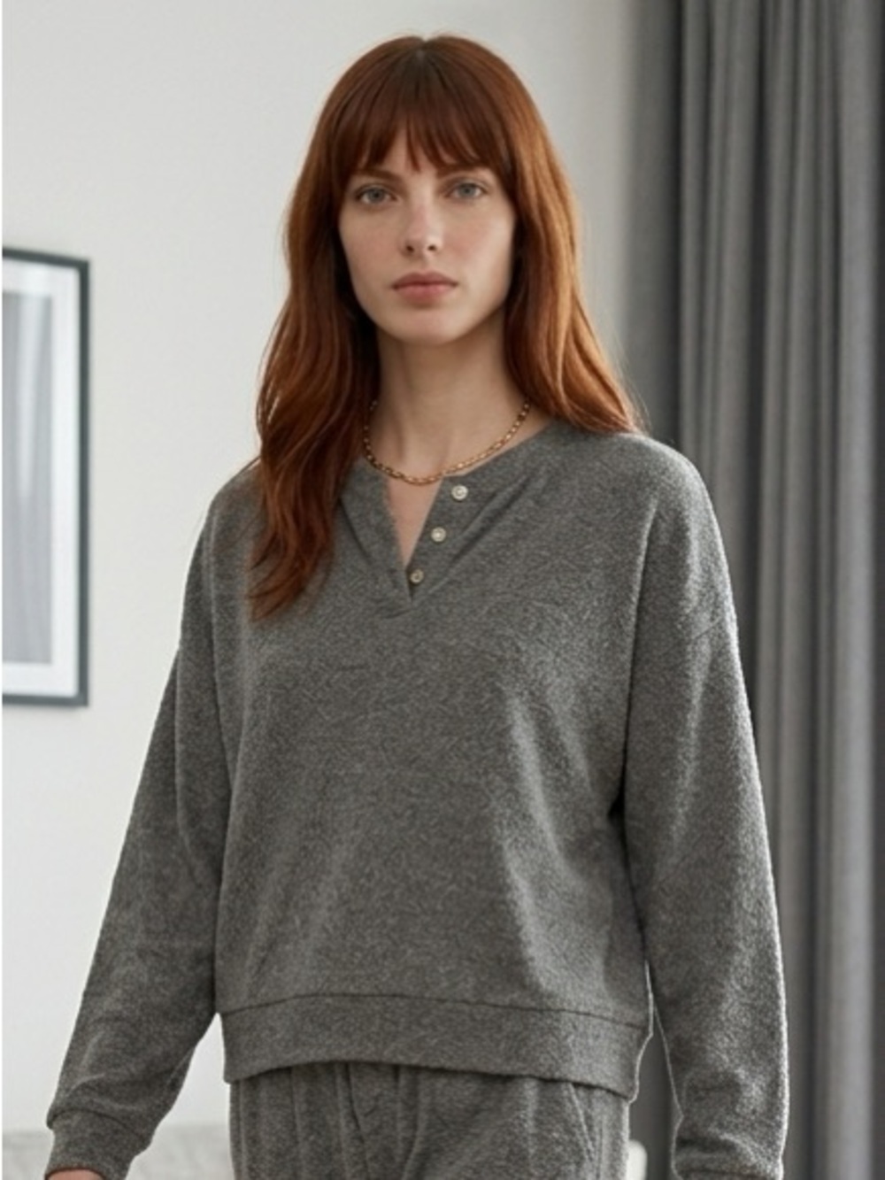NWT DONNI Women’s Heathered Grey Terry Henley Sweatshirt - Size Large